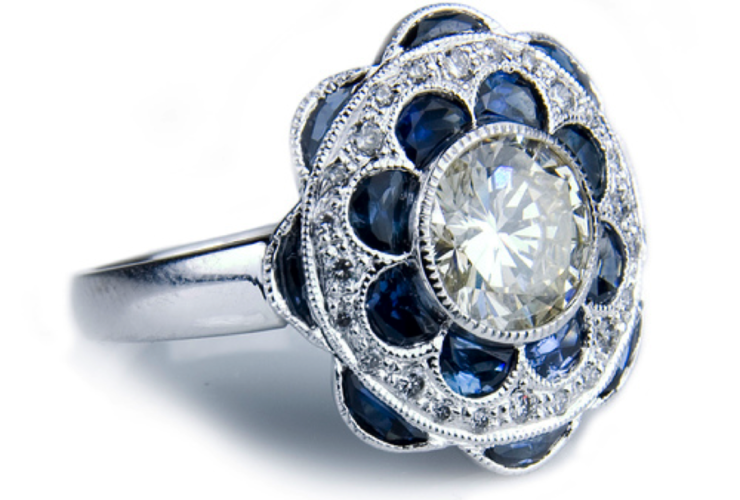 Engagement Rings Trending