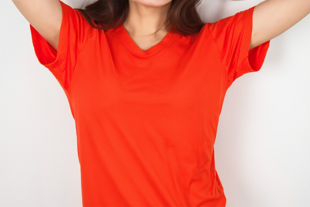 Tops A classic t-shirt 2