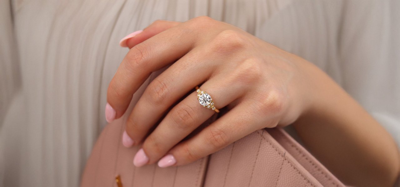 Jewellery Trends Shaping Engagement Styles 02